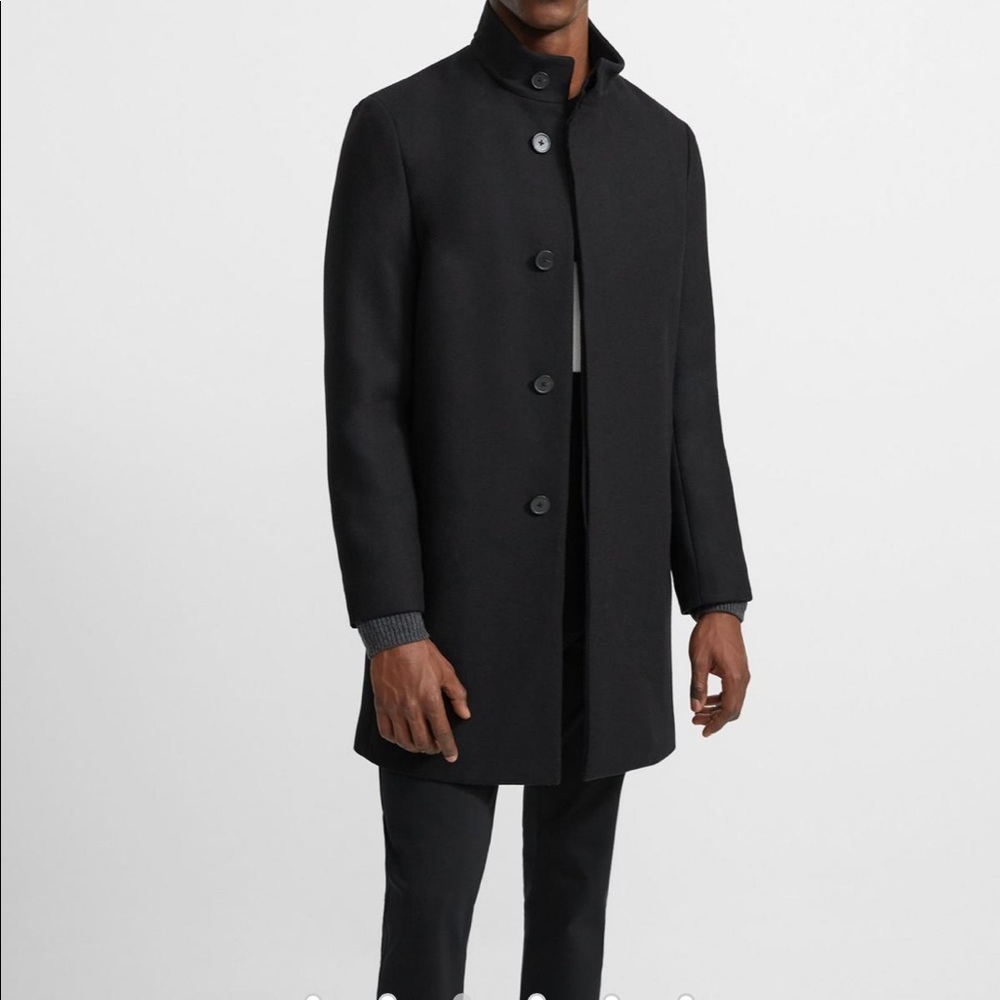 Theory black dress coat in good condition